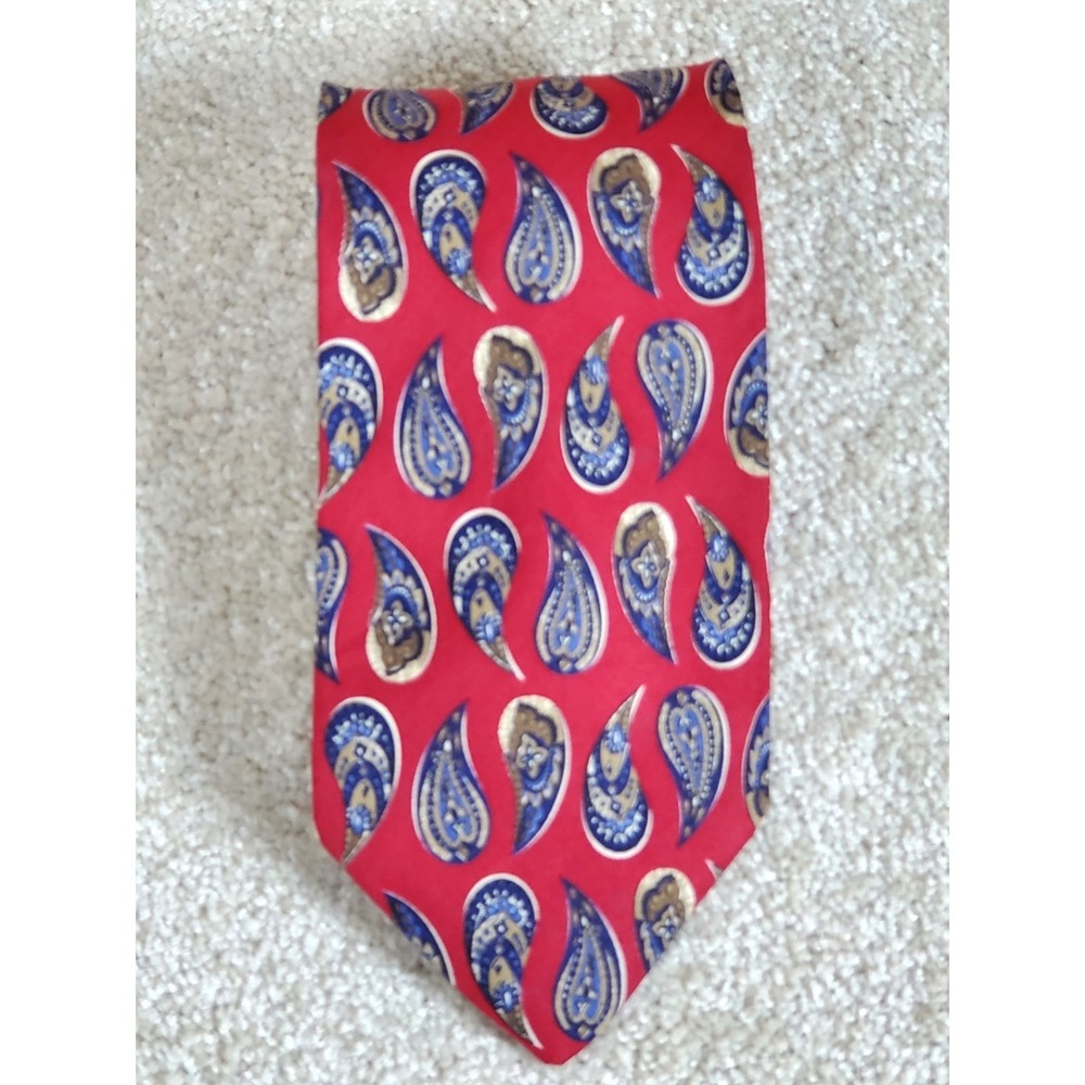Jos A Banks Collection Men's Neck Tie Red‎ Paisley 100% Silk USA 58"